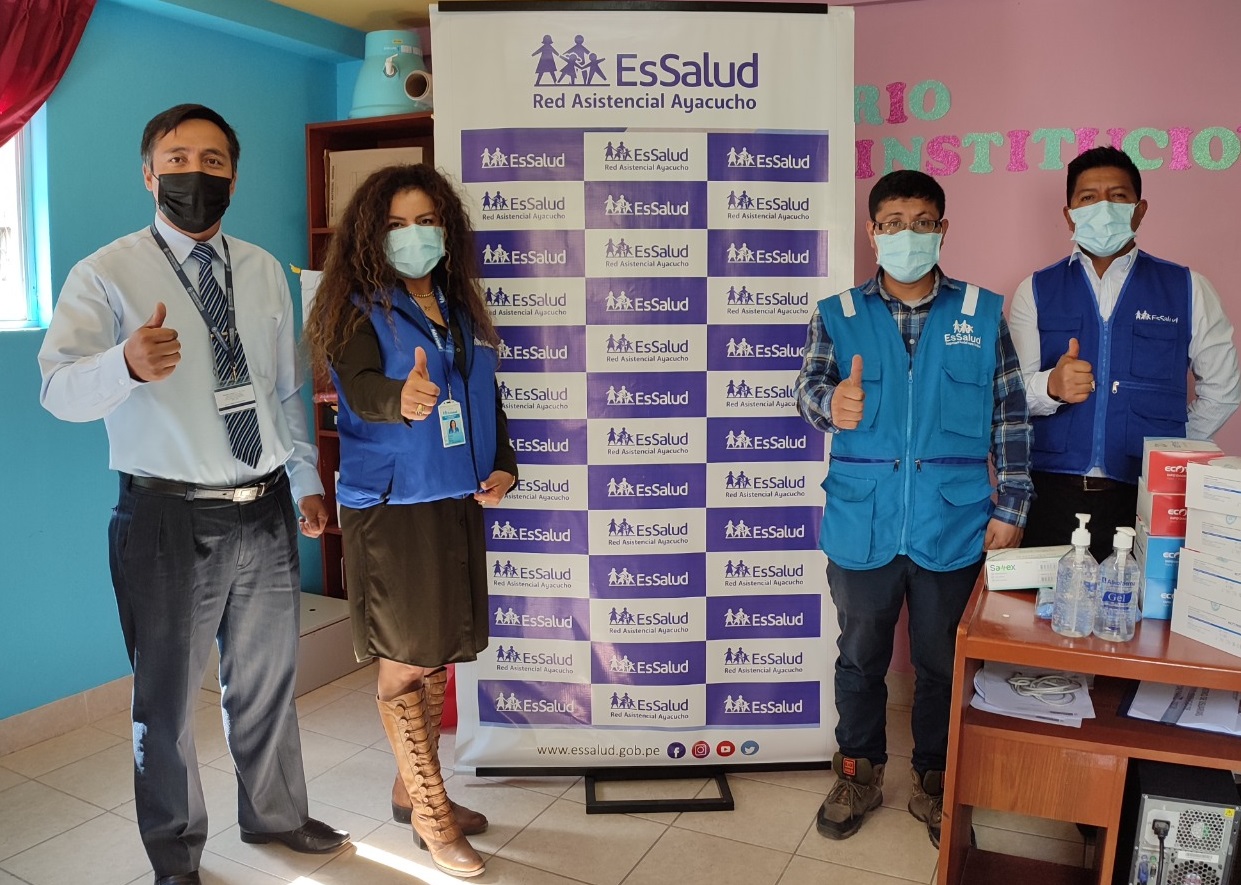 Essalud - EsSalud Ayacucho realiza tamizaje de Covid-19 a trabajadores del Ministerio Público