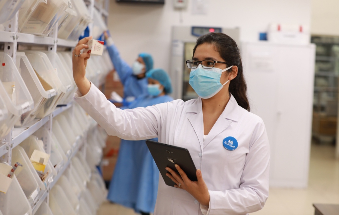 Essalud - EsSalud alcanzó un abastecimiento del 98.5 % de productos farmacéuticos oncológicos durante el 2022