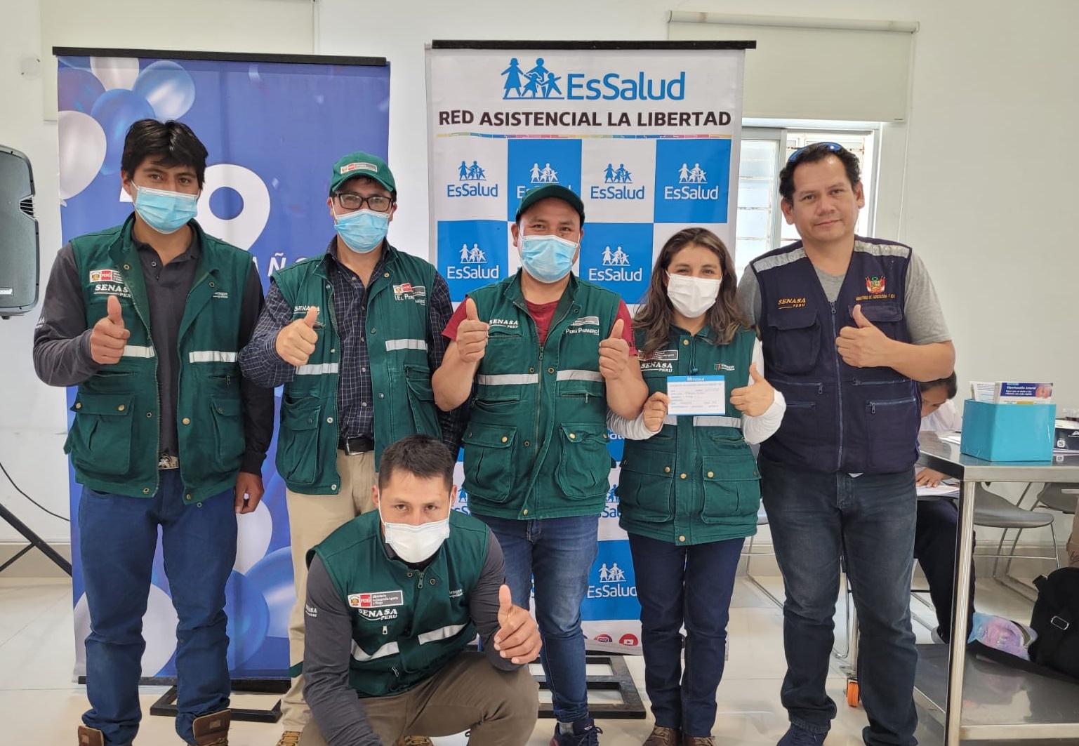 Essalud - EsSalud La Libertad realizó campaña de atención integral a personal del SENASA Perú