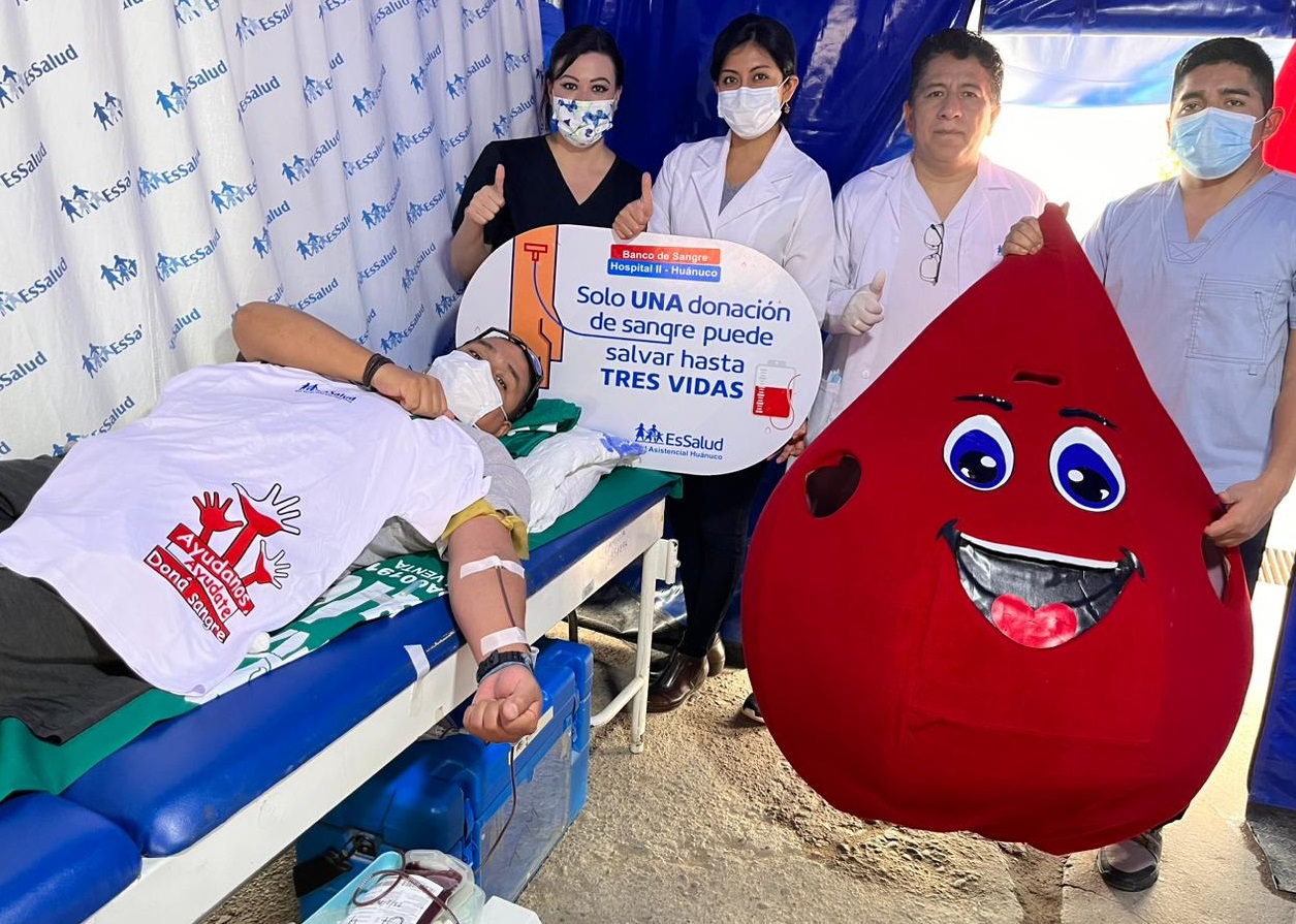 Essalud - EsSalud Huánuco desarrolla primera campaña de donación de sangre con éxito