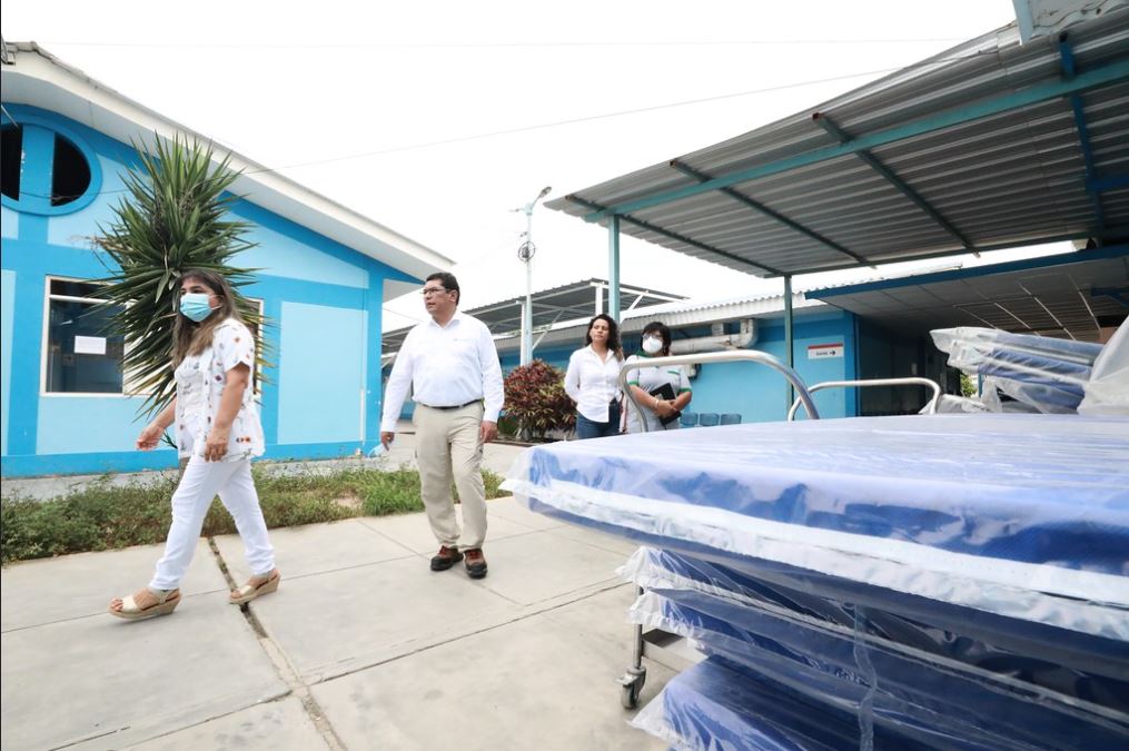 Essalud - EsSalud garantiza medicamentos y ampliación de espacios hospitalarios para combatir el dengue en Piura