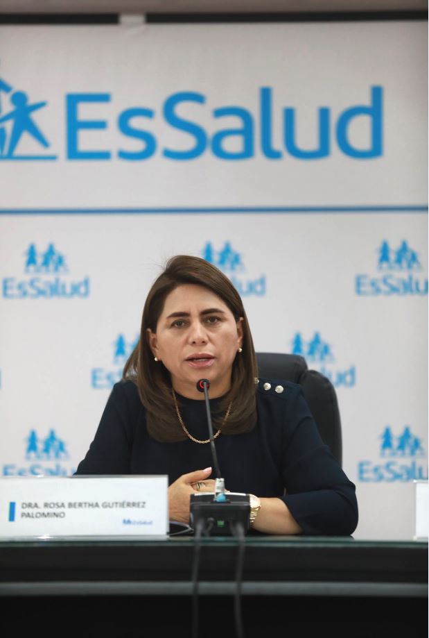 Presidenta Ejecutiva De Essalud Asumió El Cargo Y Anunció Que Trabajará En Reducir El Embalse De 