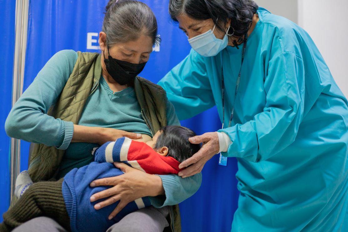 Essalud - Arequipa: EsSalud reactiva siete lactarios en los principales hospitales de la región