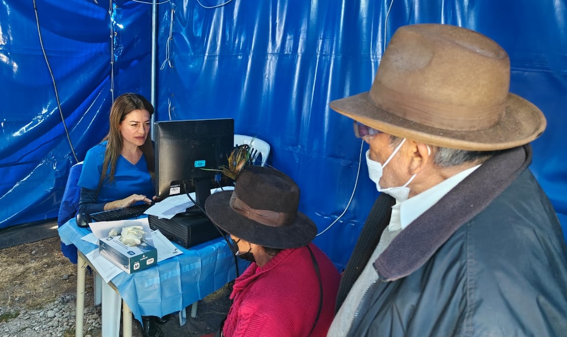 Essalud - EsSalud: Hospital Perú estima brindar más de mil atenciones médicas a asegurados de Chalhuanca en Apurímac