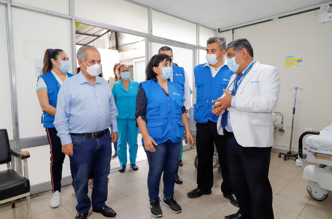 Presidenta de EsSalud supervisó acciones de prevención contra el Dengue y el Fenómeno del Niño en Piura