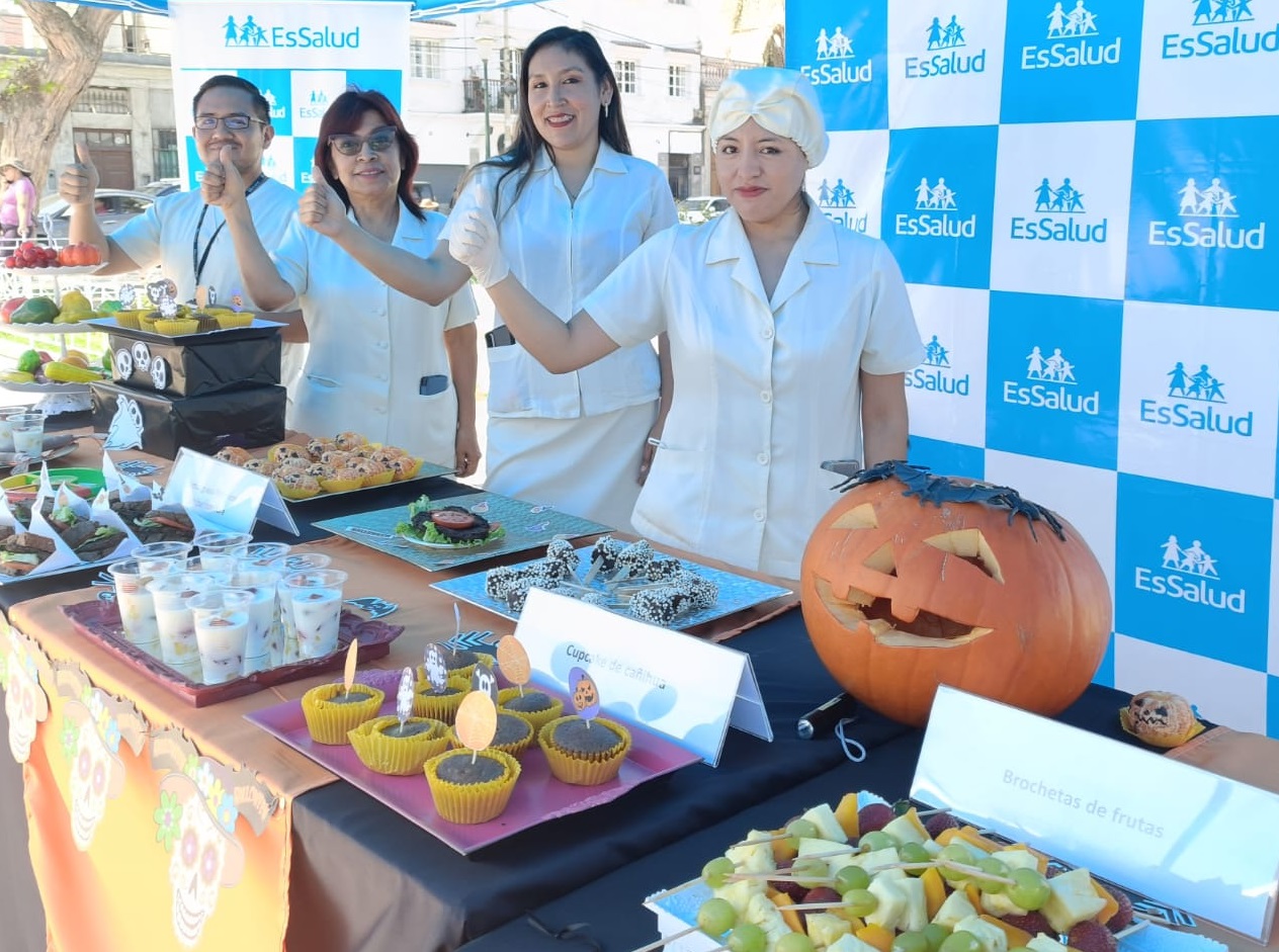 Essalud - EsSalud Tacna presenta alimentos y dulces saludables por Halloween